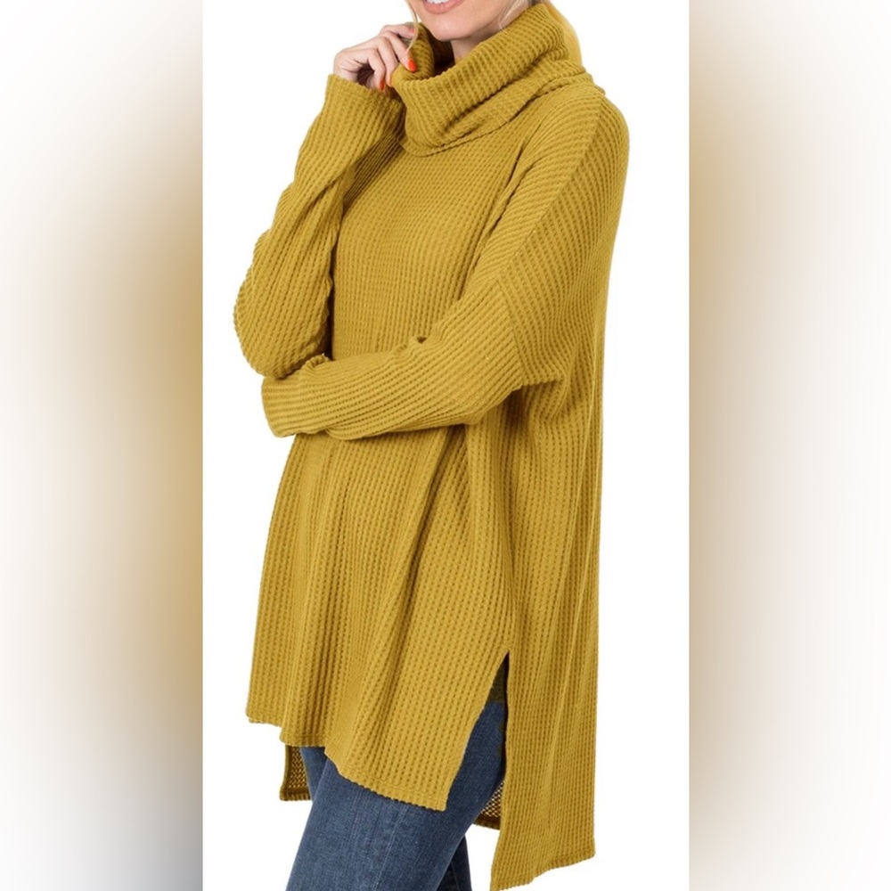 Zenana Brushed Thermal Waffle Knit Cowl Neck Hi-Low Sweater Green Olive Size M